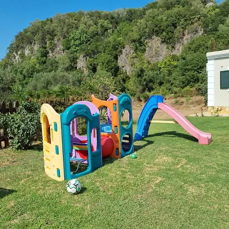 Corfu Rania Vilă